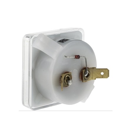 Voltmètre à aiguille et zone de couleur (vert-orange-rouge) pour indication du niveau de charge des batteries.